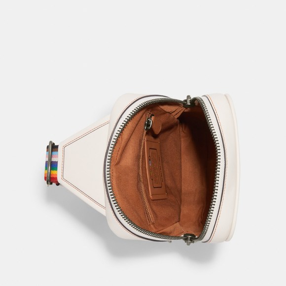 NWT Coach Outlet Sullivan Pack In Rainbow Signature Canvas - Picture 4 of 6